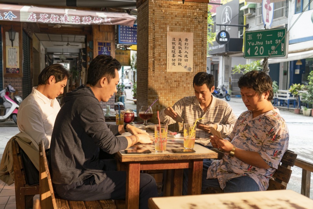 《同學麥娜絲》導演黃信堯笑言電影如增量紅茶值回票價